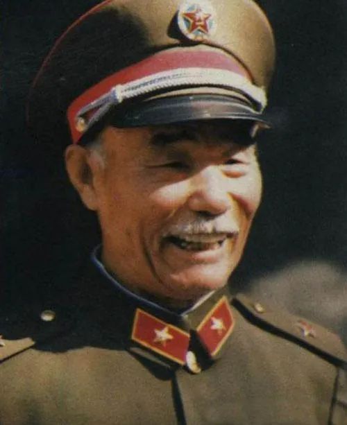 历任国防参谋长都有谁，中国国防建设的见证者，中国国防建设历程中的历任国防参谋长及其见证之路