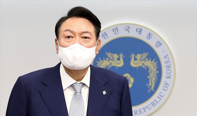 文在寅崩溃求救蒙古，一段鲜为人知的历史内幕，文在寅向蒙古紧急求助，揭秘一段未知的历史内幕