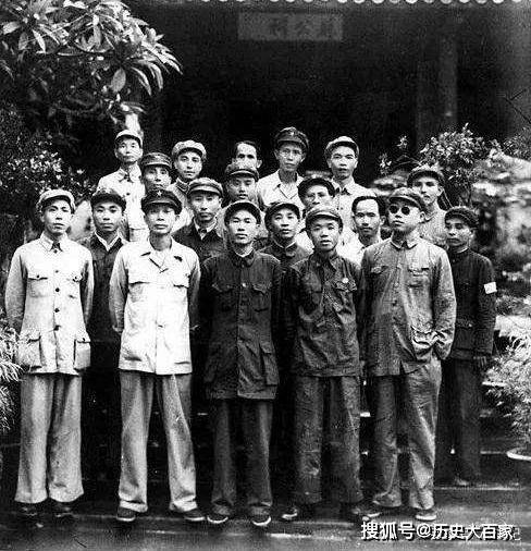 海南战役故事，英勇无畏的解放征程，海南战役，英勇无畏的解放征程