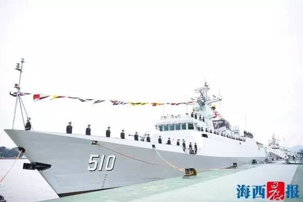 厦门停靠的军舰，展现国防力量的坚实后盾，厦门军舰展示国防力量的坚实后盾