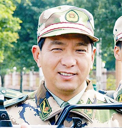 感动中国——丁晓兵的坚韧与奉献，感动中国，丁晓兵坚韧奉献的传奇人生