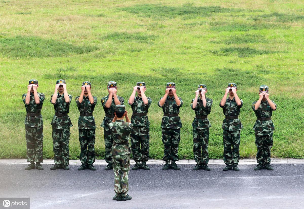 新兵连三个月，挑战与磨砺的历程，新兵连三个月，挑战与磨砺的成长之旅