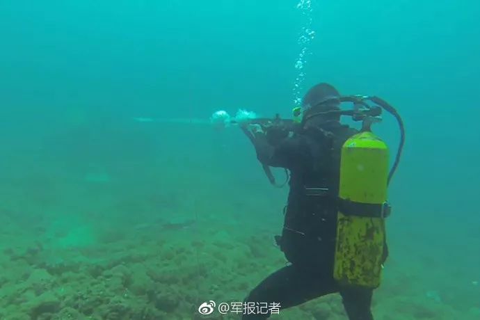 揭秘蛟龙突击队撤侨原型，勇者无畏，国之荣耀，揭秘蛟龙突击队撤侨原型，勇者无畏，展现国之荣耀