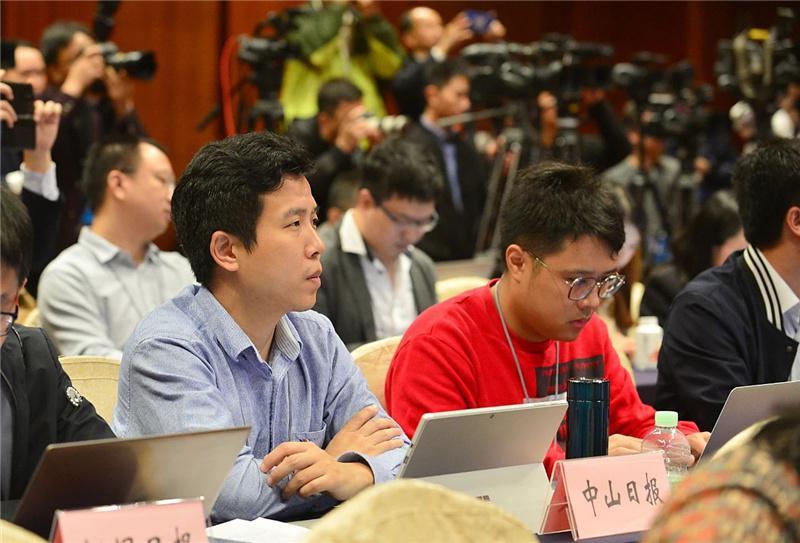 时政十大评论员，他们的声音在时代浪潮中响起，时政十大评论员，时代浪潮中的声音震响