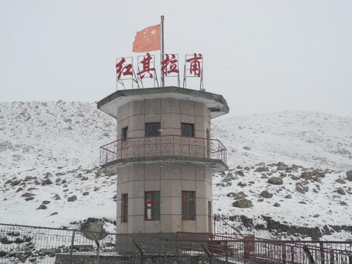 高原哨所，最艰苦的地方，最坚定的守卫，高原哨所，坚定守卫者的荣耀阵地