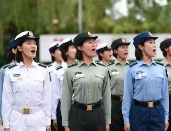 驻香港部队女兵仪仗队视频，展现新时代女性的风采与力量，驻香港部队女兵仪仗队展现新时代女性风采与力量视频公开
