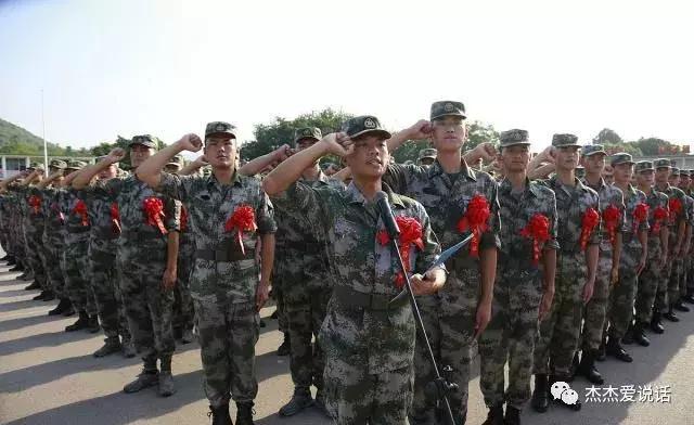 大学生参军，义务兵的身份与意义，大学生参军，义务兵身份与意义的探索