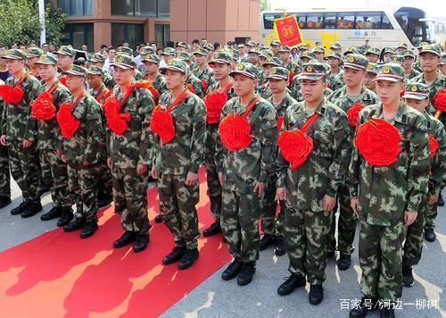 中国于2020年开始强制服兵役制度，新的征程，新的篇章，中国开启新征程，强制服兵役制度下的新篇章