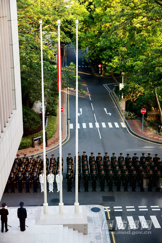 热烈庆祝中国人民解放军驻香港部队阅兵仪式——展现新时代风采与力量,中国人民解放军驻香港部队阅兵仪式,展现新时代风采与力量