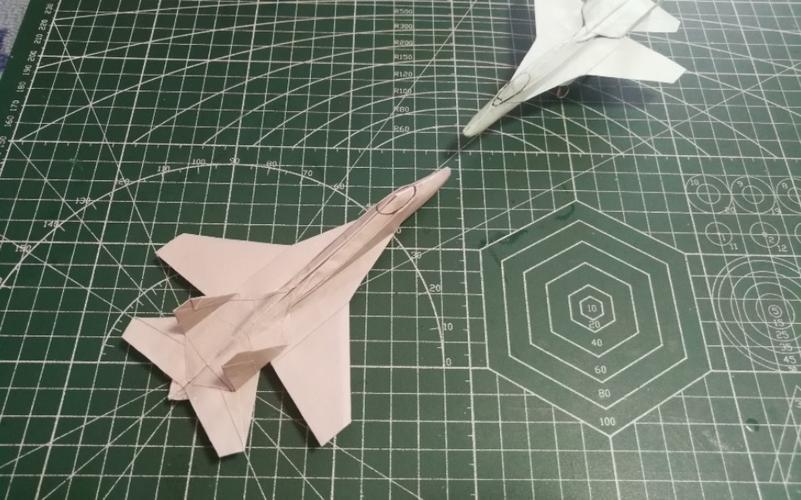 歼11战斗机折纸艺术，方法与技巧，歼11战斗机折纸艺术指南，方法与技巧