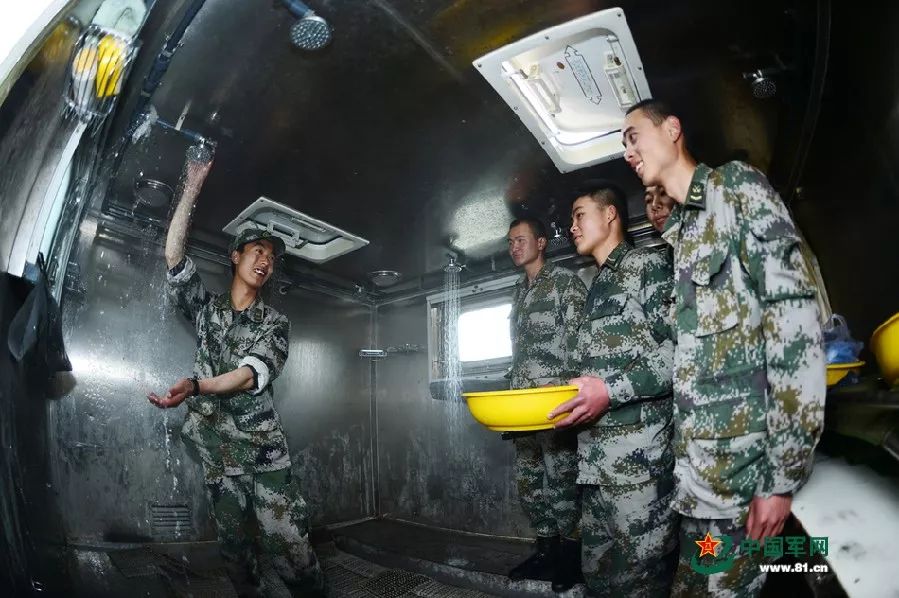 哨所兵工资一般多少，深度解析中国边防军人的待遇与贡献，深度解析，中国边防军人的待遇、贡献及哨所兵工资揭秘