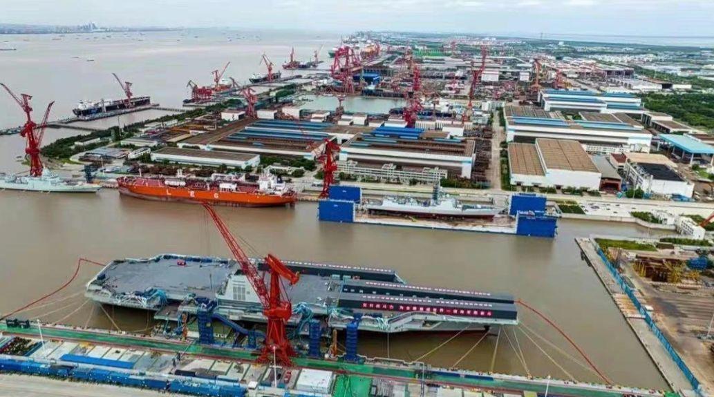 福建号航母的改进，技术革新与战斗力提升，福建号航母技术革新与战斗力飞跃提升