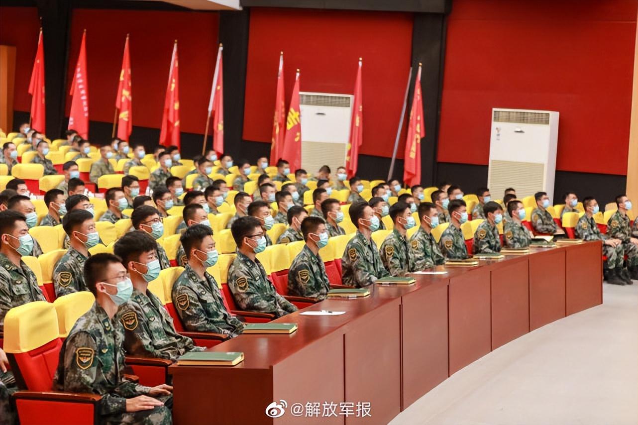 建国八一勋章获得者的风采与荣誉人数，建国八一勋章获得者的风采与荣誉，荣誉人数揭秘