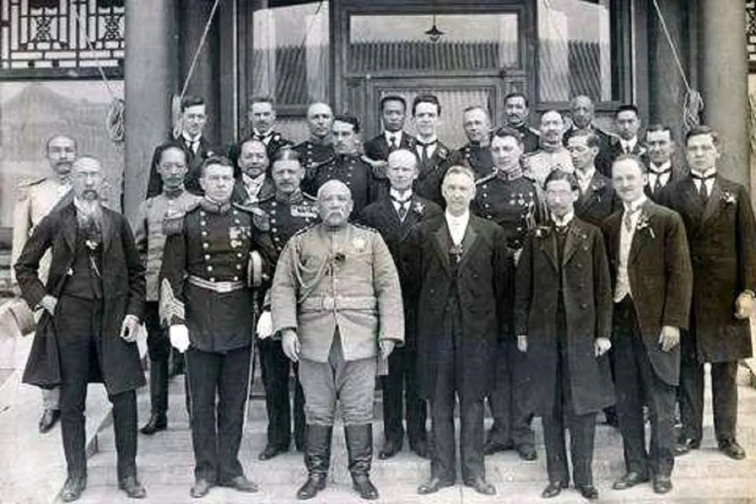 古代的上将军衔，究竟相当于何种官职？，古代上将军衔与现代官职的对比，究竟相当于何种官职？