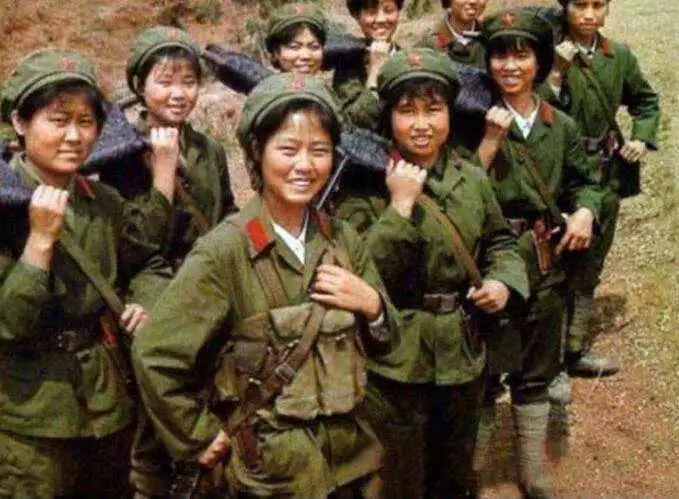 铁血女兵停更，遗憾与期待，铁血女兵停更，遗憾与期待并存