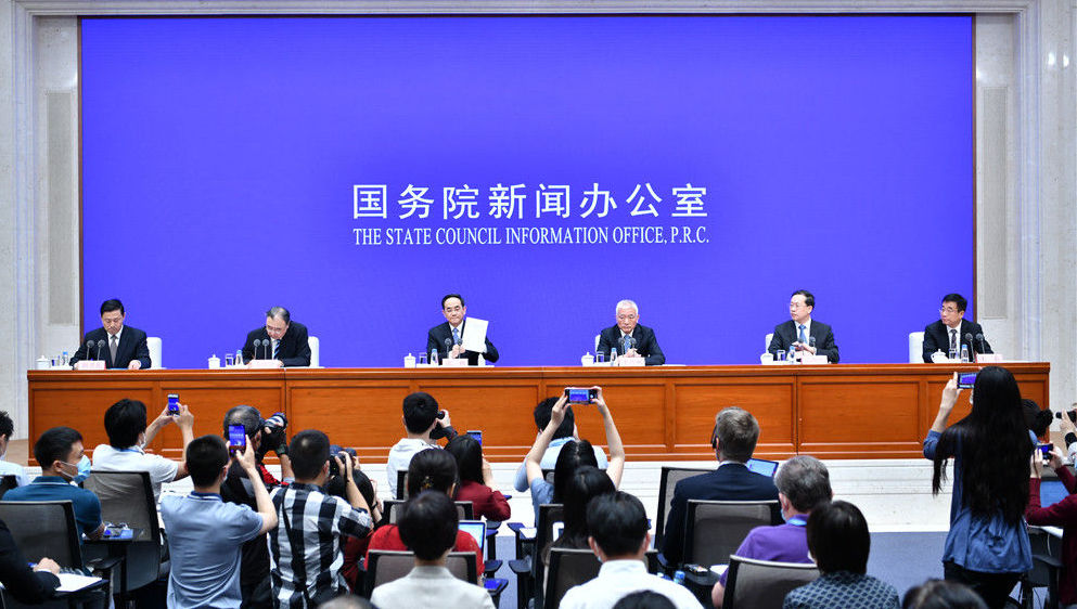 疫情下的国内国际时事新闻深度解析，疫情背景下的国内外时事新闻深度解析