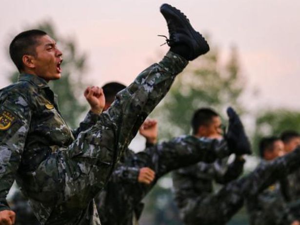 初中当兵的要求2023，新时代青年投身军旅的标准与准备，2023年初中毕业生投身军旅的标准与准备，新时代青年当兵要求详解