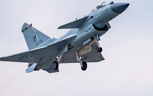 歼-10战斗机与巴基斯坦，空中力量的紧密纽带，歼-10战斗机与巴基斯坦，空中力量的紧密合作纽带