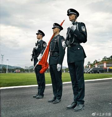 身高180能否成为仪仗兵，探讨身高在军队选拔中的影响，身高对仪仗兵选拔的影响，身高180能否成为仪仗兵？