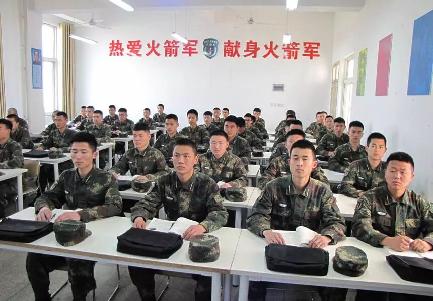 当战略支援兵好吗？深度探讨战略支援兵的角色与价值，战略支援兵的角色与价值深度探讨，值得加入吗？