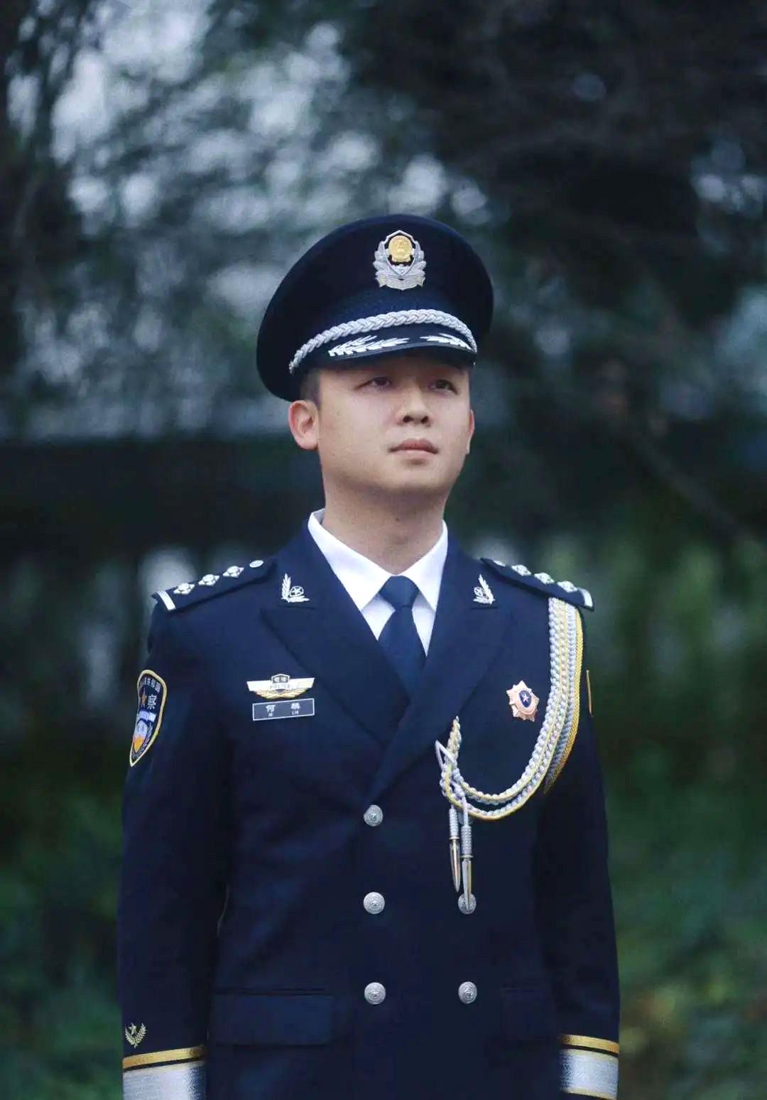 中国99式坦克的重量，深入了解其设计与技术特性，中国99式坦克重量揭秘，深度解析设计与技术特性