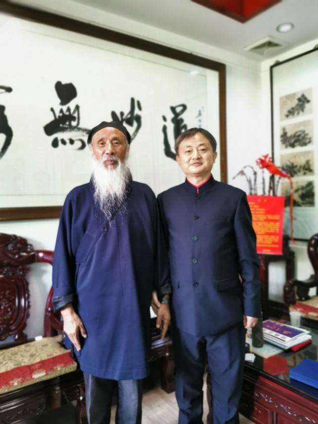 中欧国际工商学院新闻发布会盛大召开，中欧国际工商学院新闻发布会盛大开幕，聚焦学院发展新动态