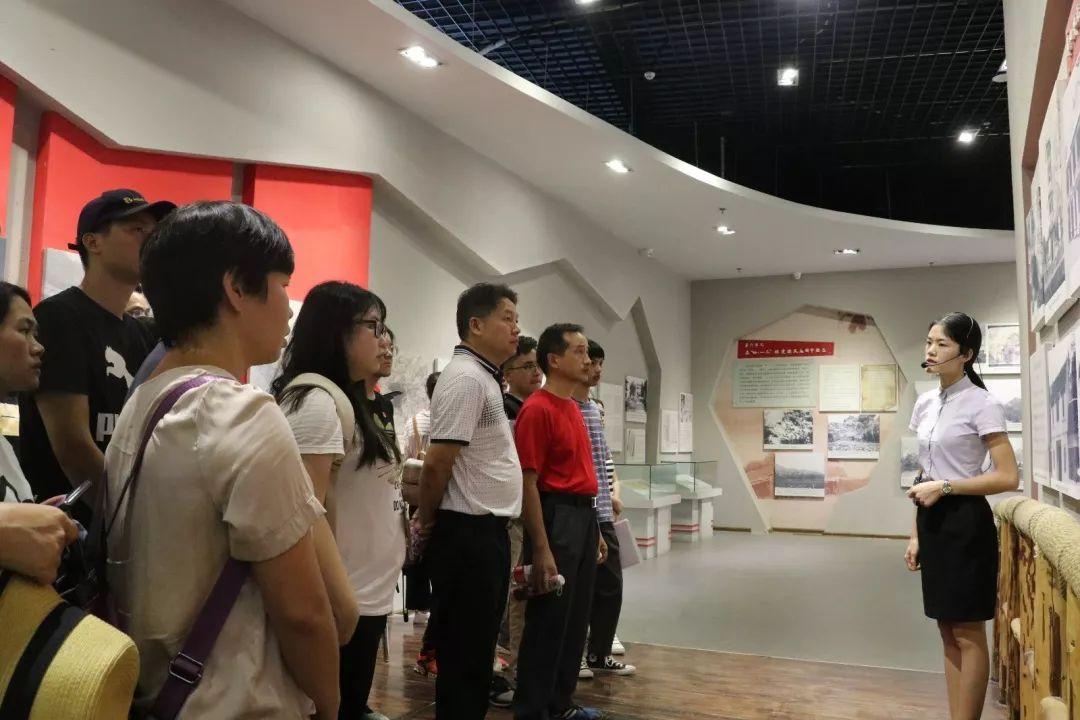 国防科工委直属高校，培养国防科技人才的重要基地，国防科工委直属高校，国防科技人才摇篮