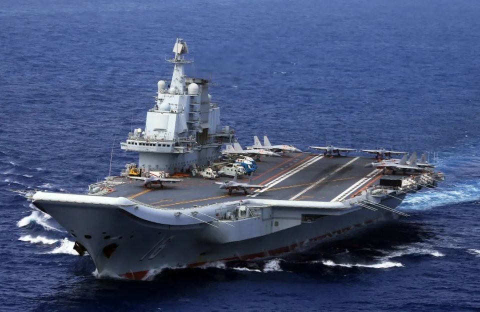 辽宁舰历任舰长政委，铸就中国海军力量的卓越领航者，辽宁舰历任舰长政委，中国海军力量的卓越领航者