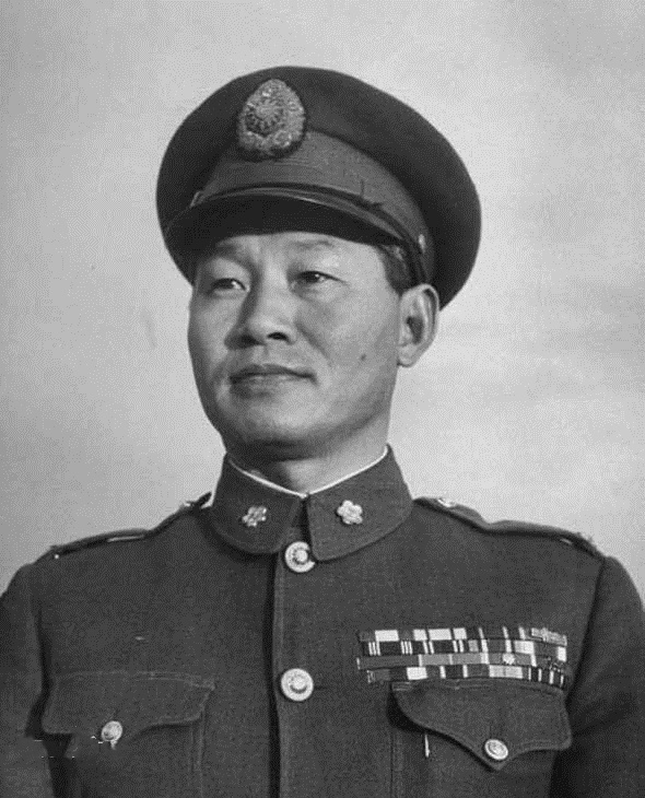 缅甸远征军师长——揭秘一位传奇将领的生涯，缅甸远征军师长，传奇将领生涯揭秘