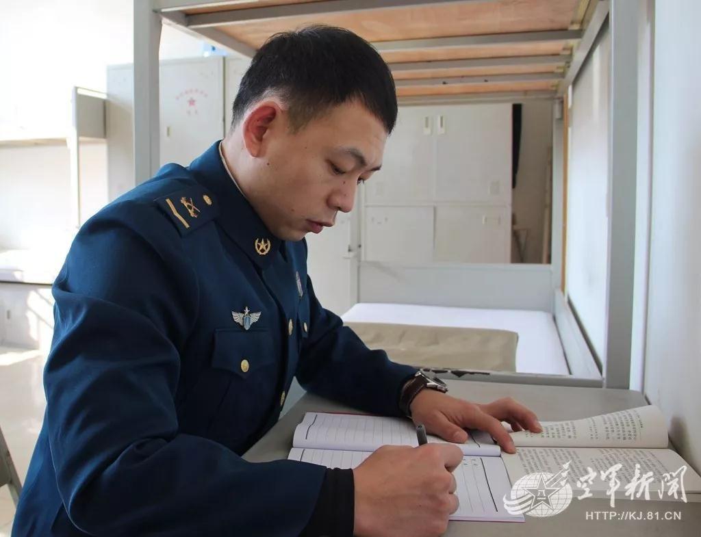 北京空军部队所在地，军事力量与战略安全的交汇点，北京空军部队所在地，军事力量与战略安全的战略枢纽