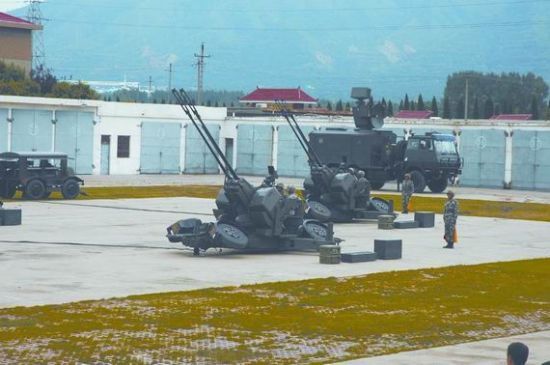 临潼第47集团军大门，历史的见证与时代的标志，临潼第47集团军大门，历史的见证与时代地标