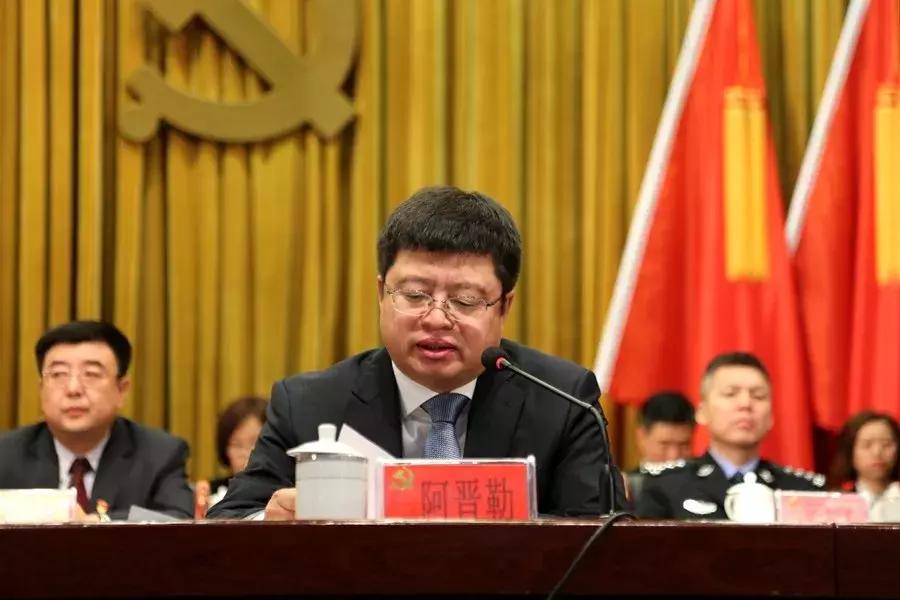 中国第四艘与第五艘航母的崭新篇章，开启新时代的海洋雄心壮志，新时代海洋雄心壮志，中国第四、第五艘航母开启崭新篇章