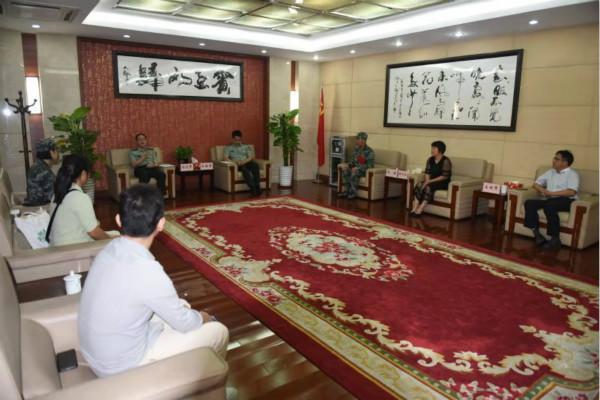 西藏武警老兵打新兵，反思与探讨，西藏武警老兵打新兵事件，反思与探讨