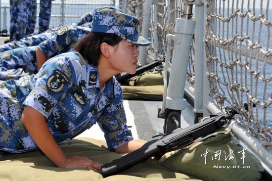 清华女兵亚丁湾护航，巾帼英雄的航海传奇，清华女兵亚丁湾护航，巾帼英雄的航海传奇故事