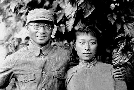 现任总参谋部部长，领导力与智慧的象征，现任总参谋部部长，领导力与智慧的典范