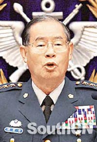 国防部长是否具有军事指挥权，解析与探讨，国防部长军事指挥权的解析与探讨