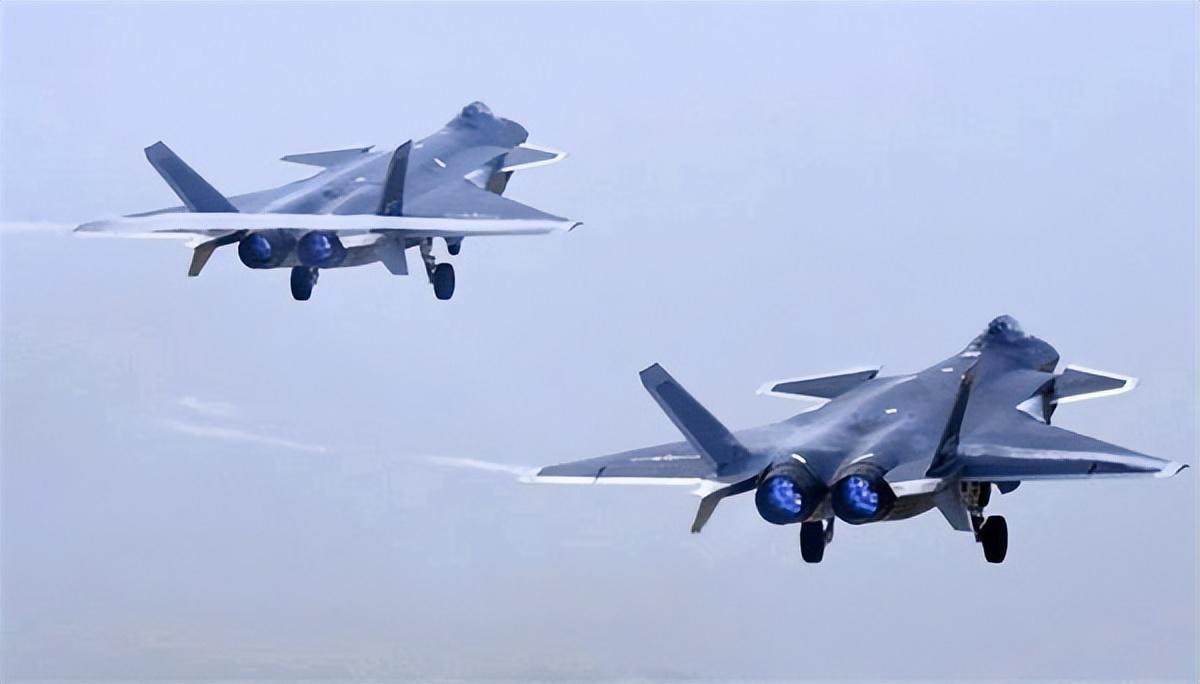 高清中国空军标志壁纸，展现国家力量与荣耀的象征，中国空军标志壁纸，展现国家力量与荣耀的空中盾牌