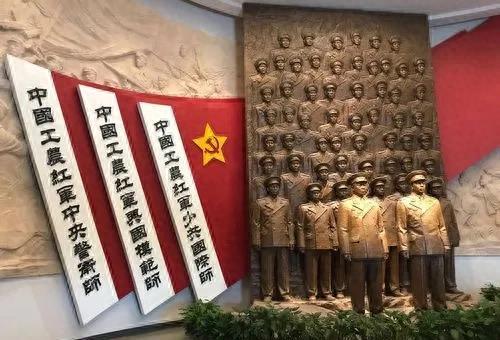 回望历史，1979年参考消息报纸的独特视角，回望历史，1979年参考消息报纸的独特视角解析