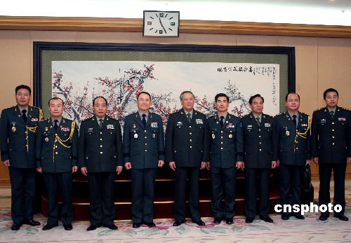 总参谋长与参谋总长，职责与权力的细微差别，总参谋长与参谋总长，职责与权力的差异探究