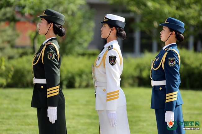 女生仪仗队选拔机制，自主选拔与选拔流程的探讨，女生仪仗队选拔机制，自主选拔与流程探讨