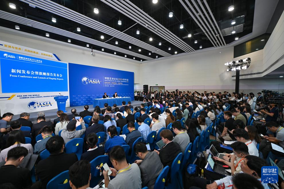 新闻发布会的英文及其重要性，新闻发布会的英文表达及其在现代社会中的关键重要性