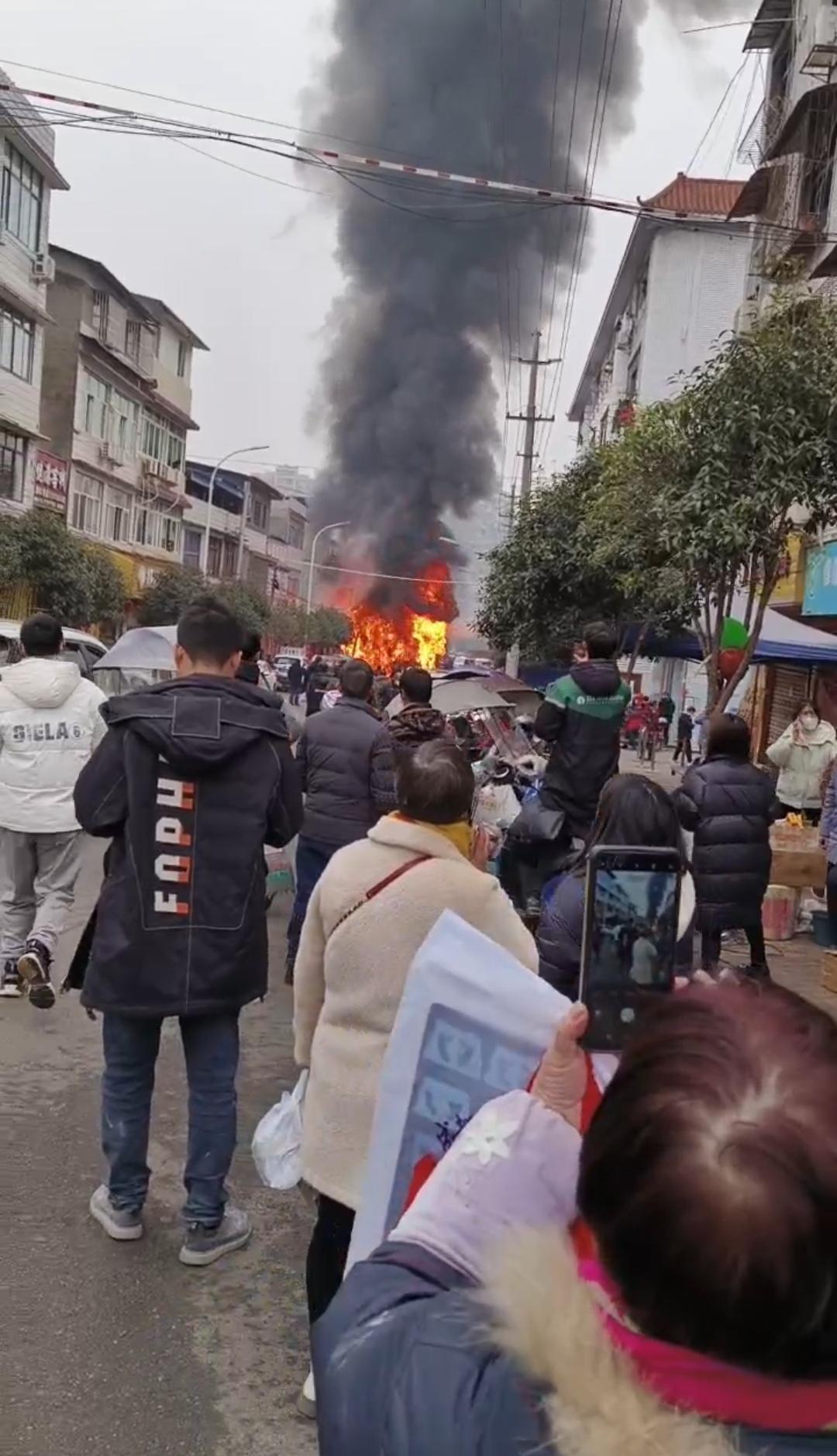 成都今天发生的重大新闻，城市脉搏与新闻热点交织，成都今日热点新闻，城市脉搏与新闻热点的交织时刻