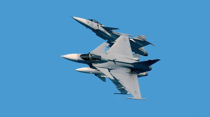 歼-10战斗机,机炮的存在与意义,歼-10战斗机,机炮的存在及其意义探讨