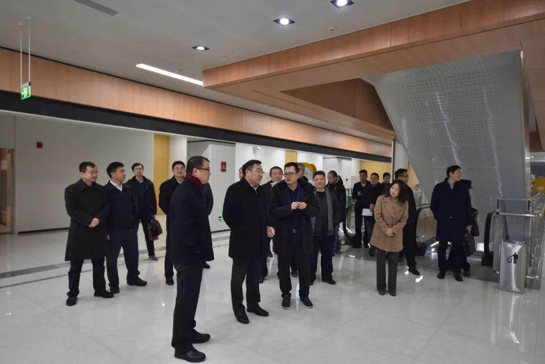 中华人民共和国人力资源和社会保障部，构建保障民生之盾，中华人民共和国人力资源和社会保障部，构建民生保障之盾