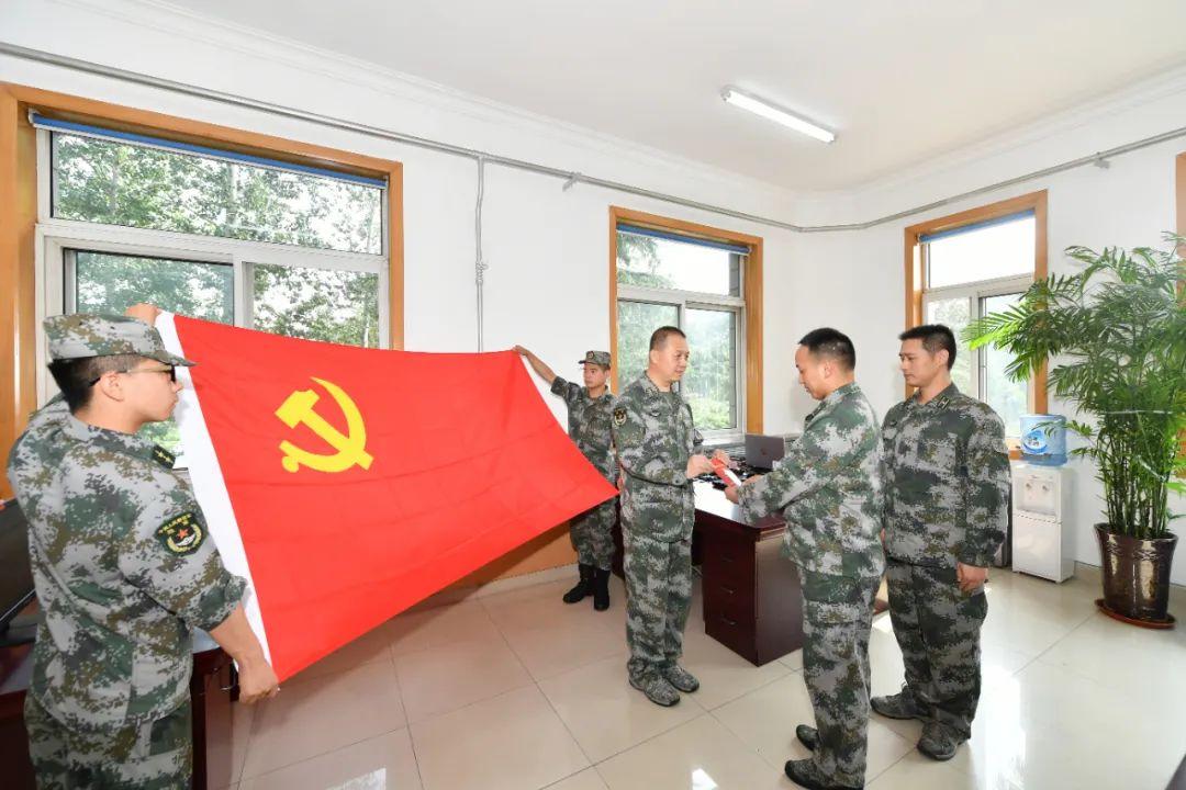 中部战区构成及其下属军种概览，中部战区构成及下属军种全面概览
