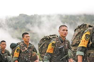 大列兵的风采，2015年的独特印记，大列兵的风采，2015年独特印记