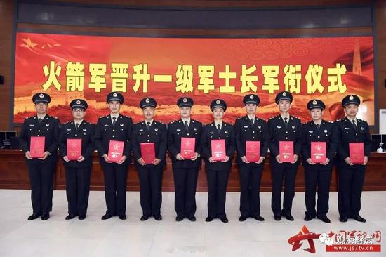 七级士官，军队中的精英与领袖力量，七级士官，军中精英与领袖的力量