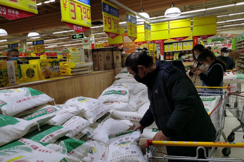 全国开始抢购粮食,背后的原因与应对措施,全国粮食抢购潮,原因探究与应对策略