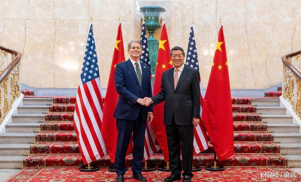 中美会谈震惊全球的反应，重塑全球格局的契机与挑战，中美会谈，重塑全球格局的契机与挑战与全球反应震动之际