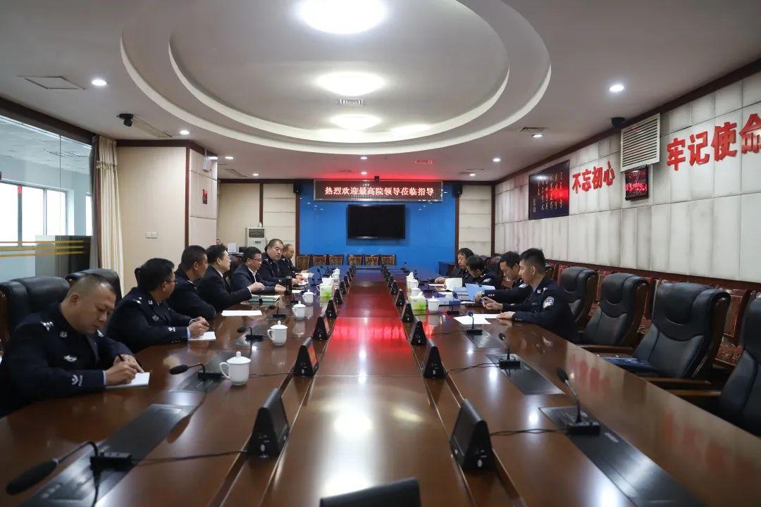 国家安全局与警察职业，职责、角色与差异解析，国家安全局与警察职业，职责、角色与差异深度解析